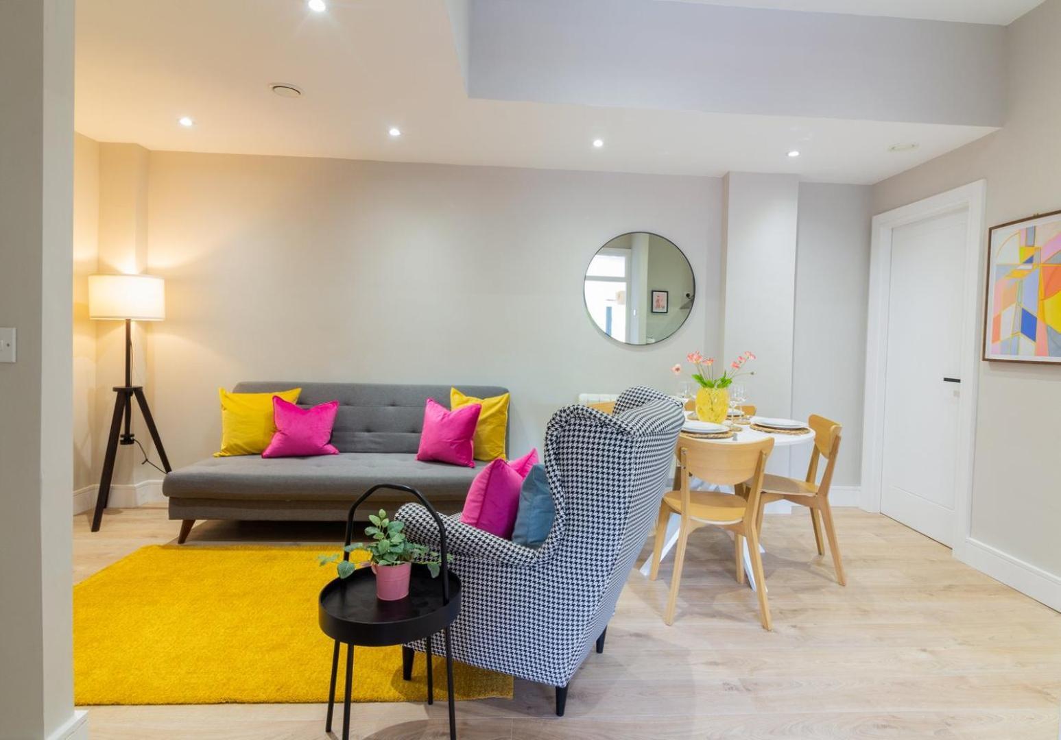 Guestready - Encantando O Apartamento 2Br No Newmarket Hall Apartment Dublin Exterior foto